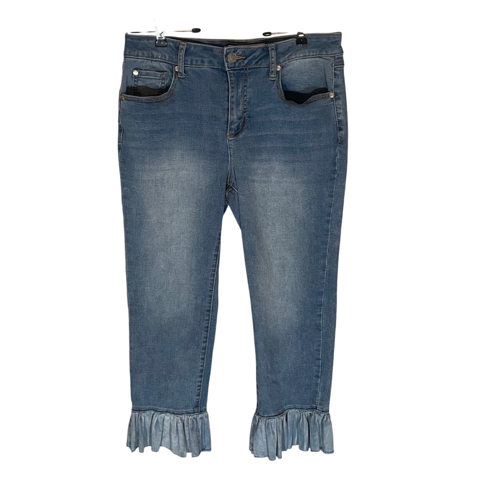 Cato Denim Womens Size 8 High Rise Ruffle Hem Cropped Jeans Coquette
Soft Girl‎